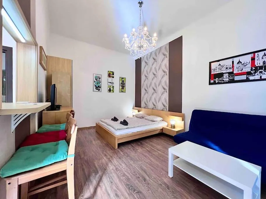 City Heart Cozy Apartment With 2Ppl/Wifi Budapest