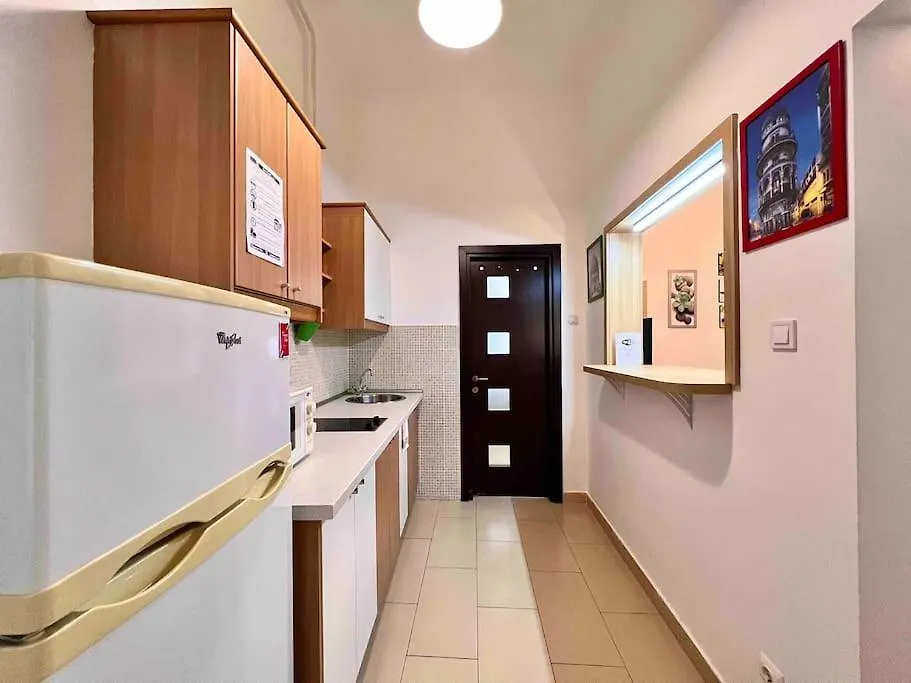 City Heart Cozy Apartment With 2Ppl/Wifi Budapest