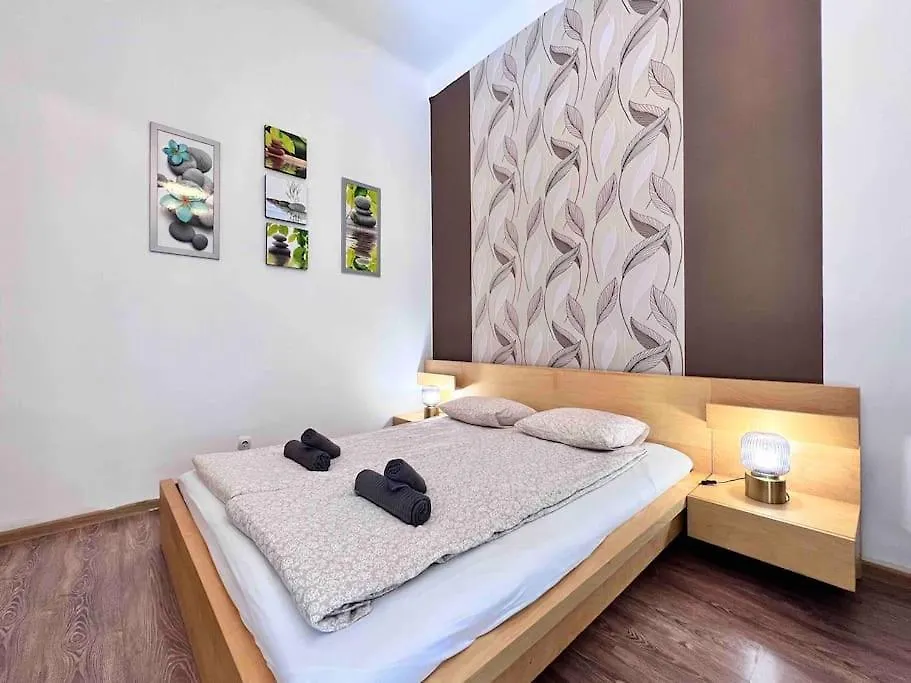 City Heart Cozy Apartment With 2Ppl/Wifi Budapest